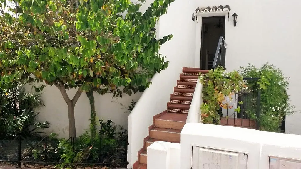 Evita Estates Hotel Benalmádena 0*,