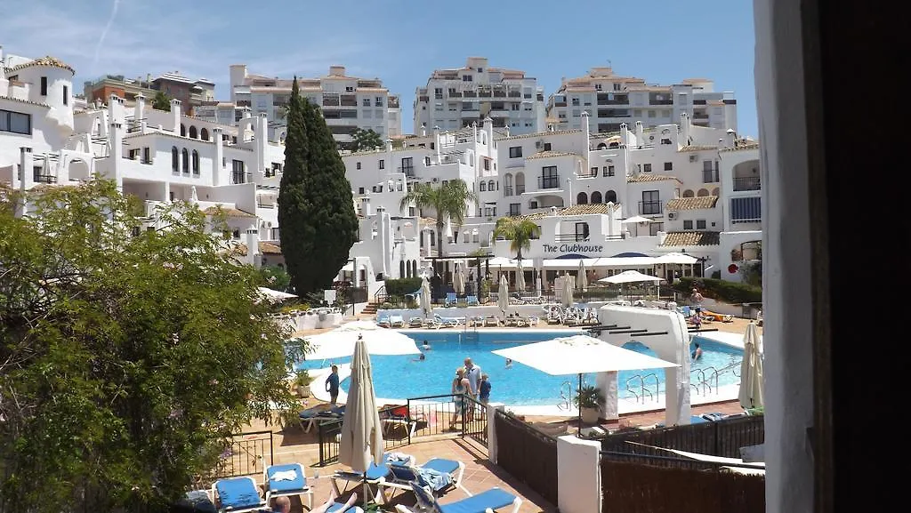 Evita Estates Hotel Benalmádena 0*,